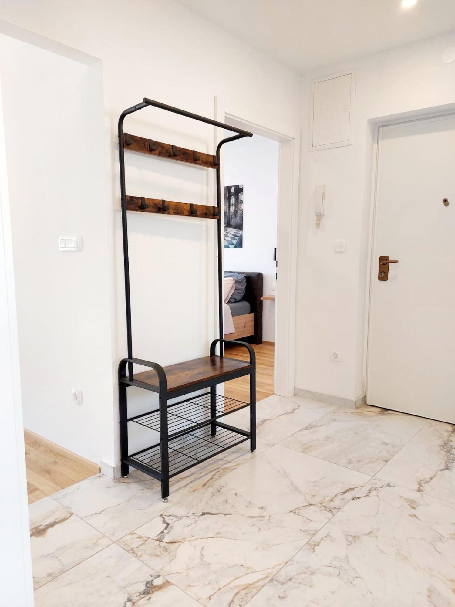 Comfort 2 Bedroom Apartment 10Min Walk From Center And Beach Split Luaran gambar