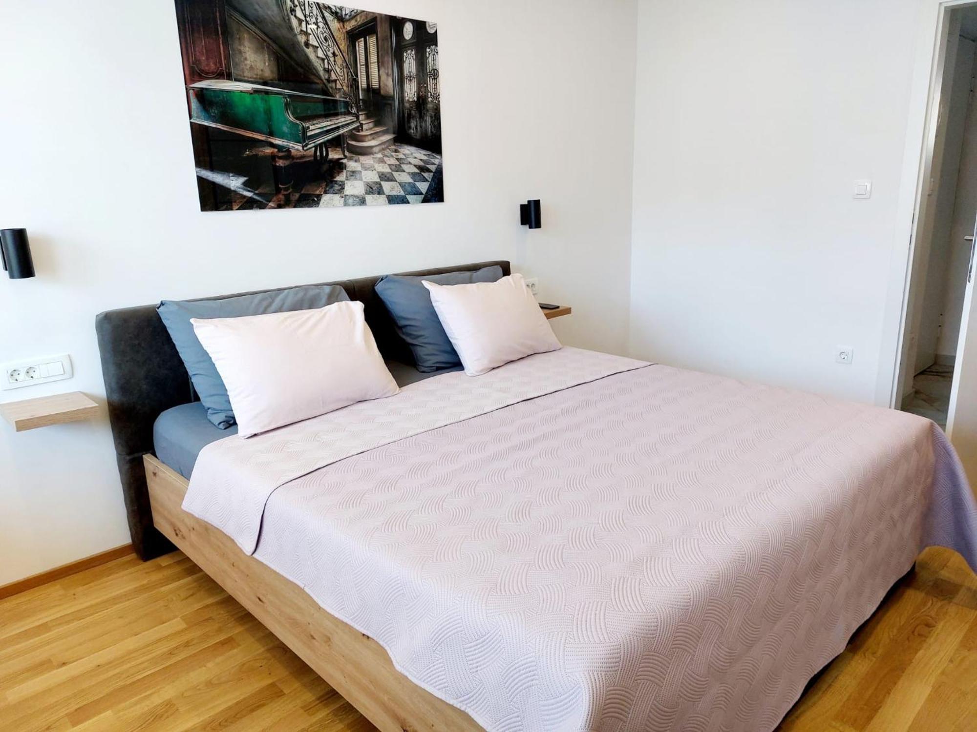 Comfort 2 Bedroom Apartment 10Min Walk From Center And Beach Split Luaran gambar